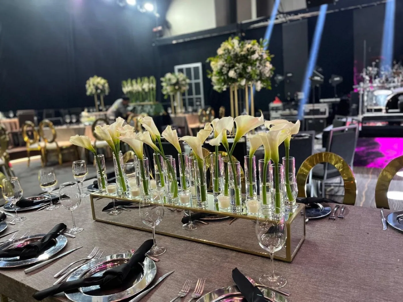 Centro de mesa floral para boda