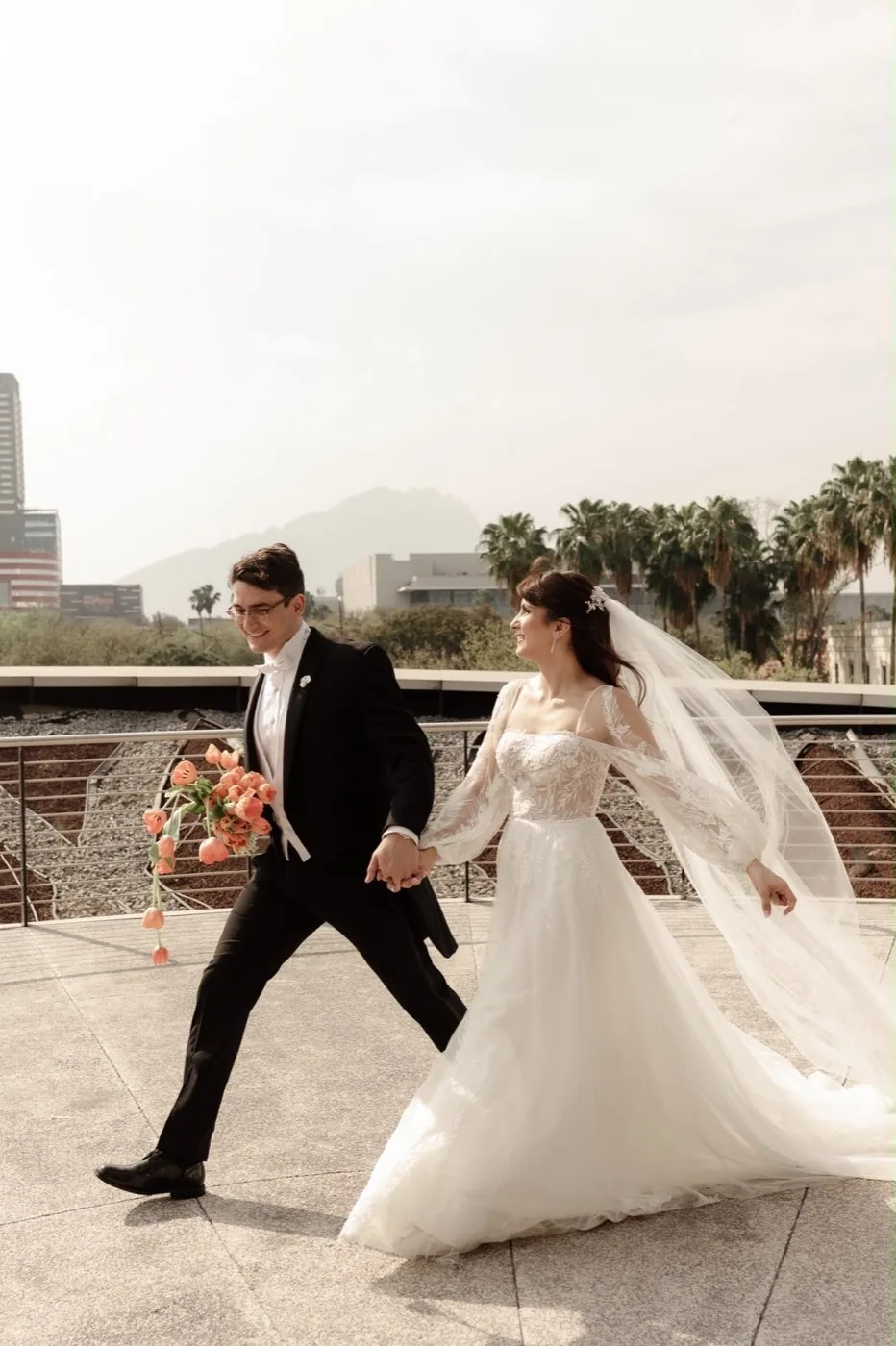 Ramo de novia con diseño floral artesanal
