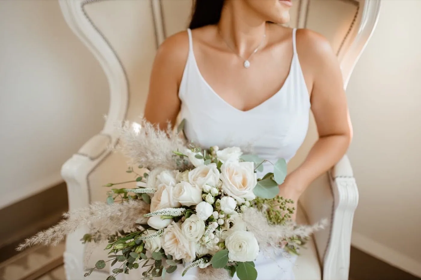 Ramo de novia con diseño floral artesanal