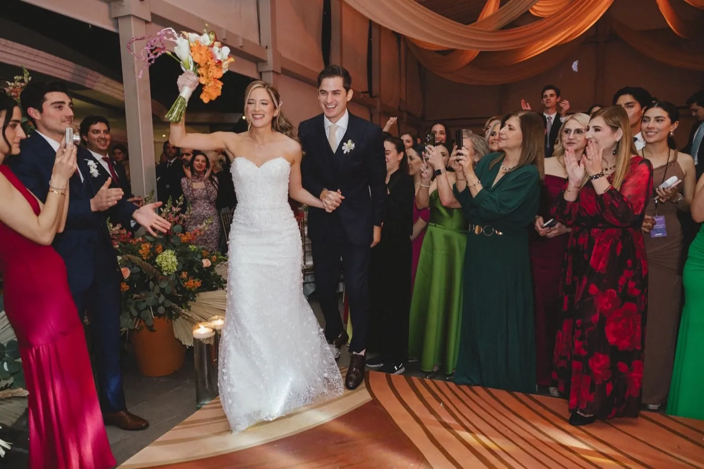 Ramo de novia con diseño floral artesanal