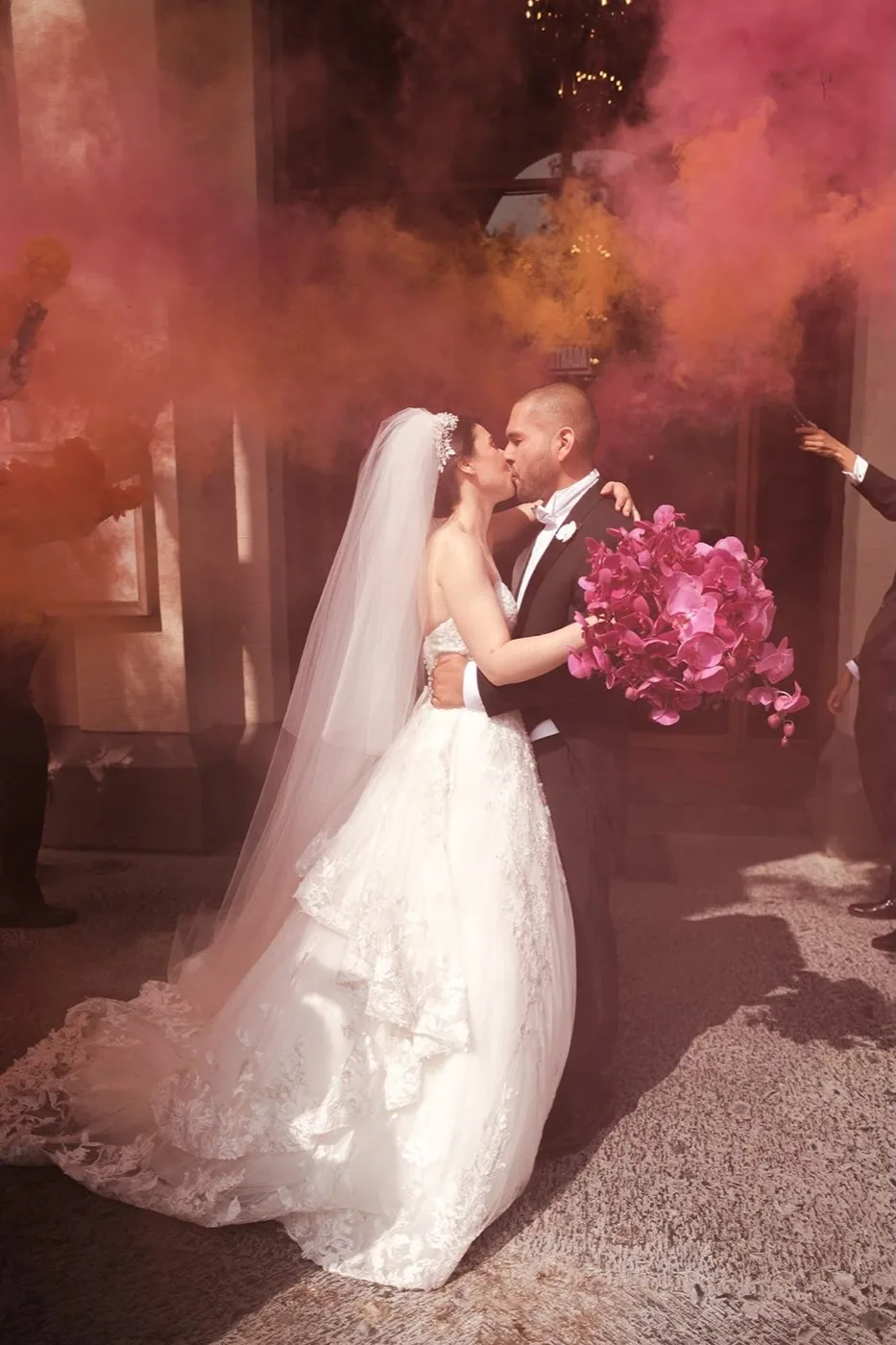 Ramo de novia con diseño floral artesanal